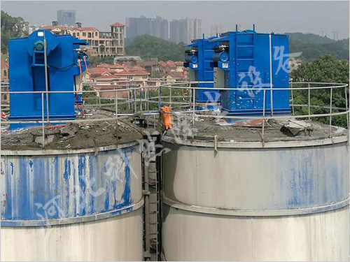 倉(cāng)頂脈沖袋式除塵器